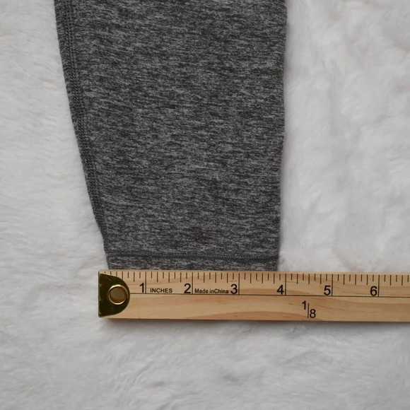 Lululemon Pure Practice Leggings Sz 6 Mid Rise Athleisure Yoga Workout Sporty - Picture 14 of 16